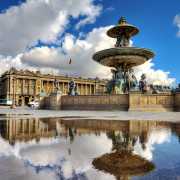 Place de la Concorde med den vackra fontänen